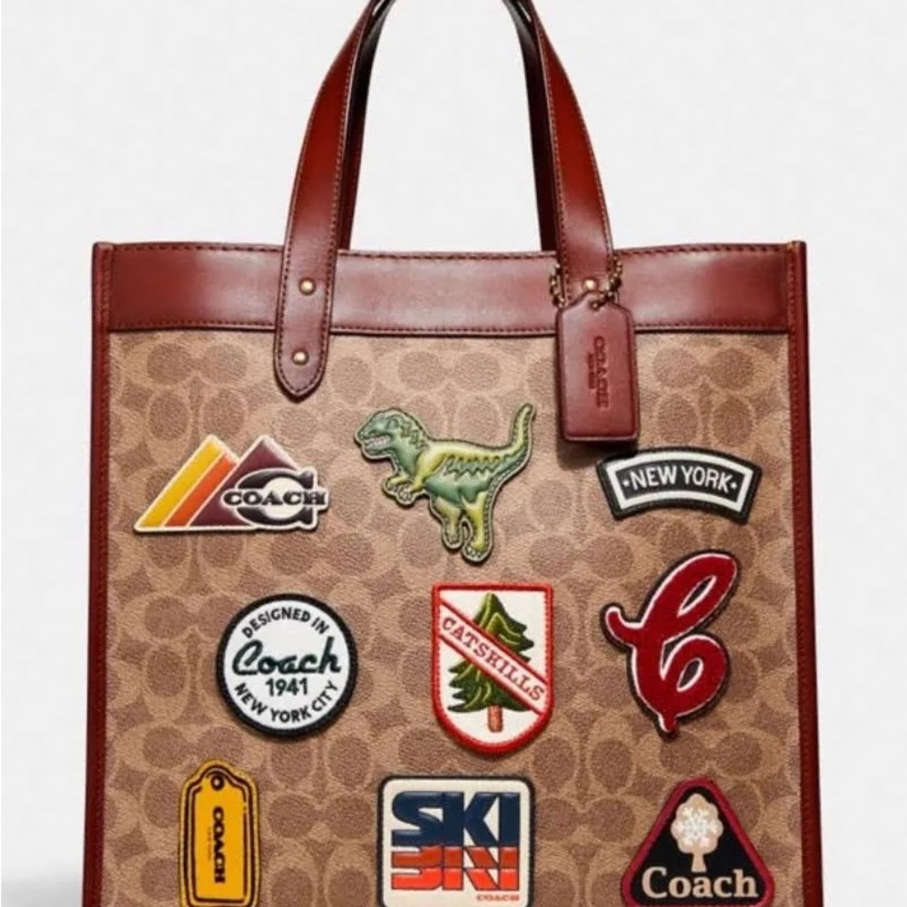 Coach Field Tote Signature Jacquard Canvas with Matching Wallet - Picture 14 of 15